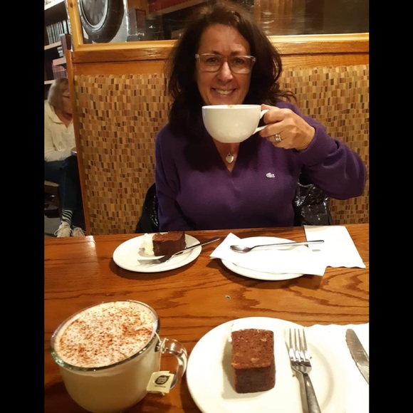 Meet your Posher, Rose - Picture 2 of 2